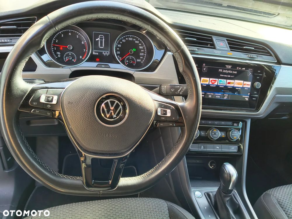 Volkswagen Touran 1.5 TSI EVO Comfortline DSG - 2