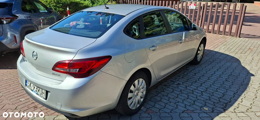 Opel Astra - 5