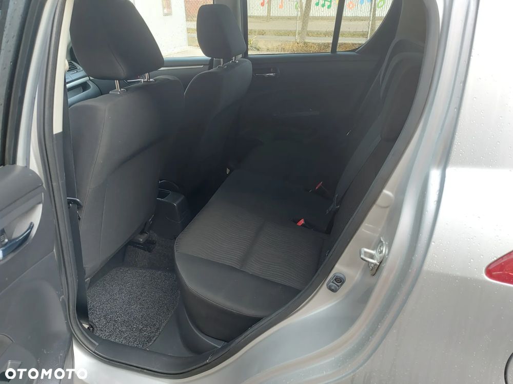 Suzuki Swift - 19