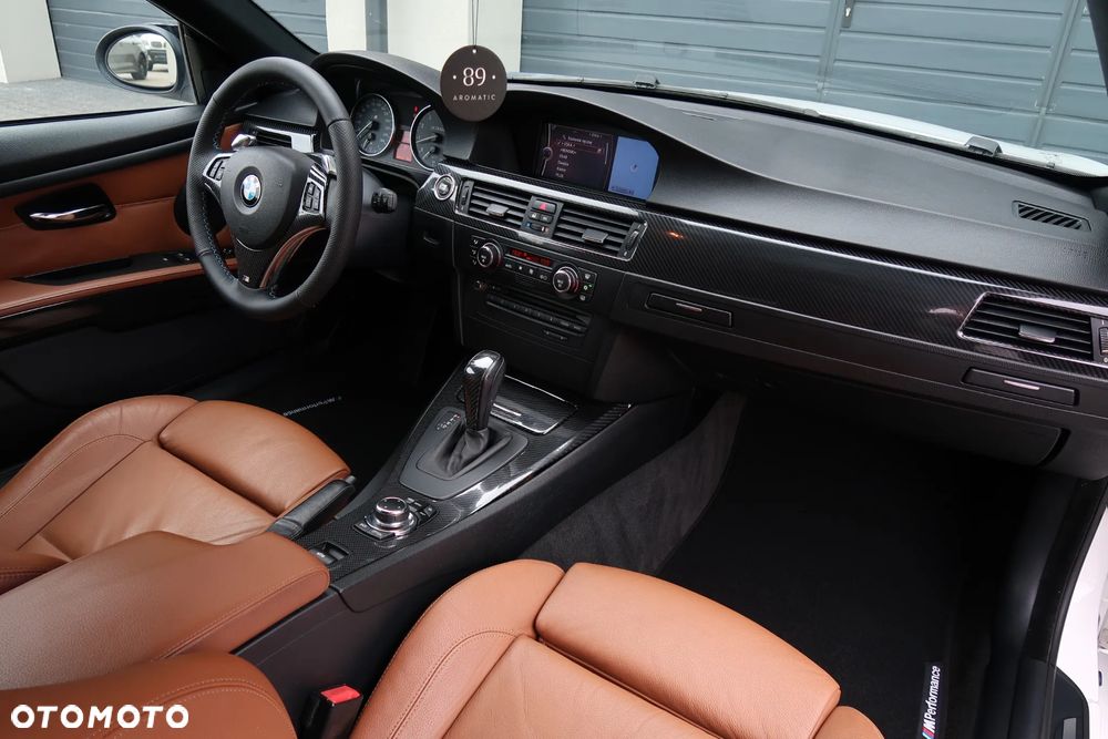 BMW Seria 3 335i - 23