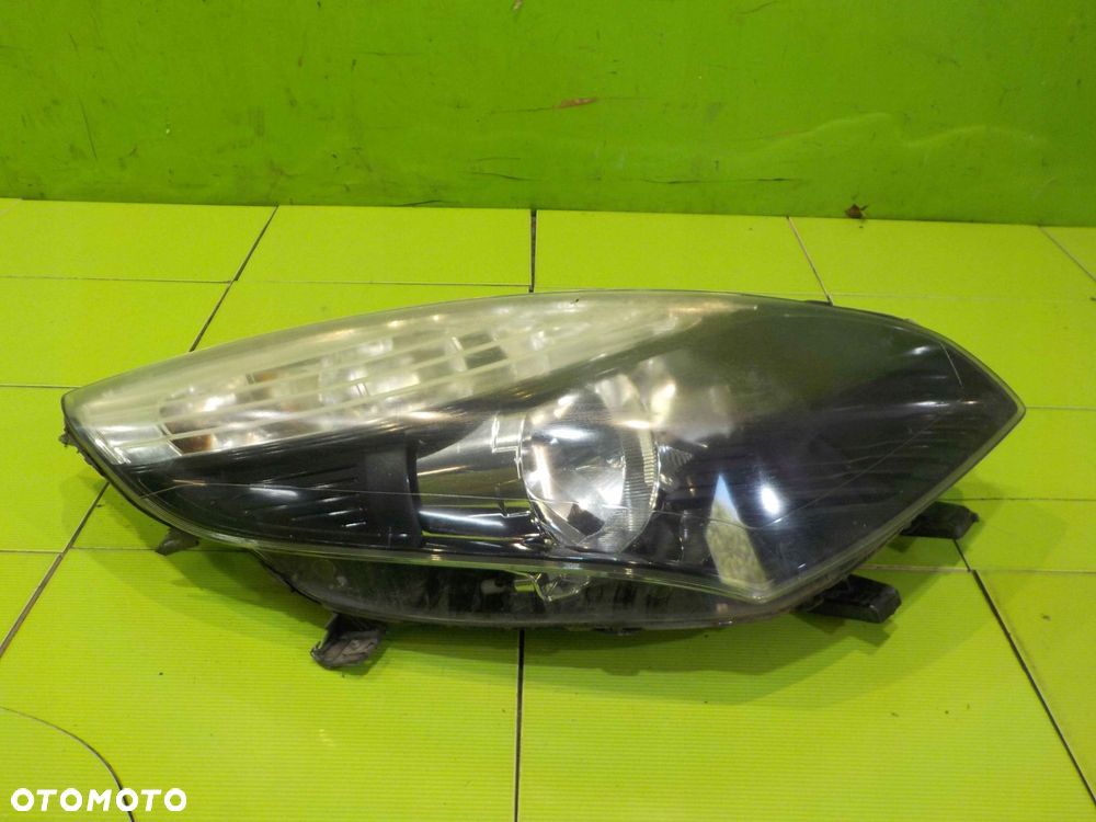RENAULT GRAND SCENIC III 11r lampa prawa przod 89902927 - 8