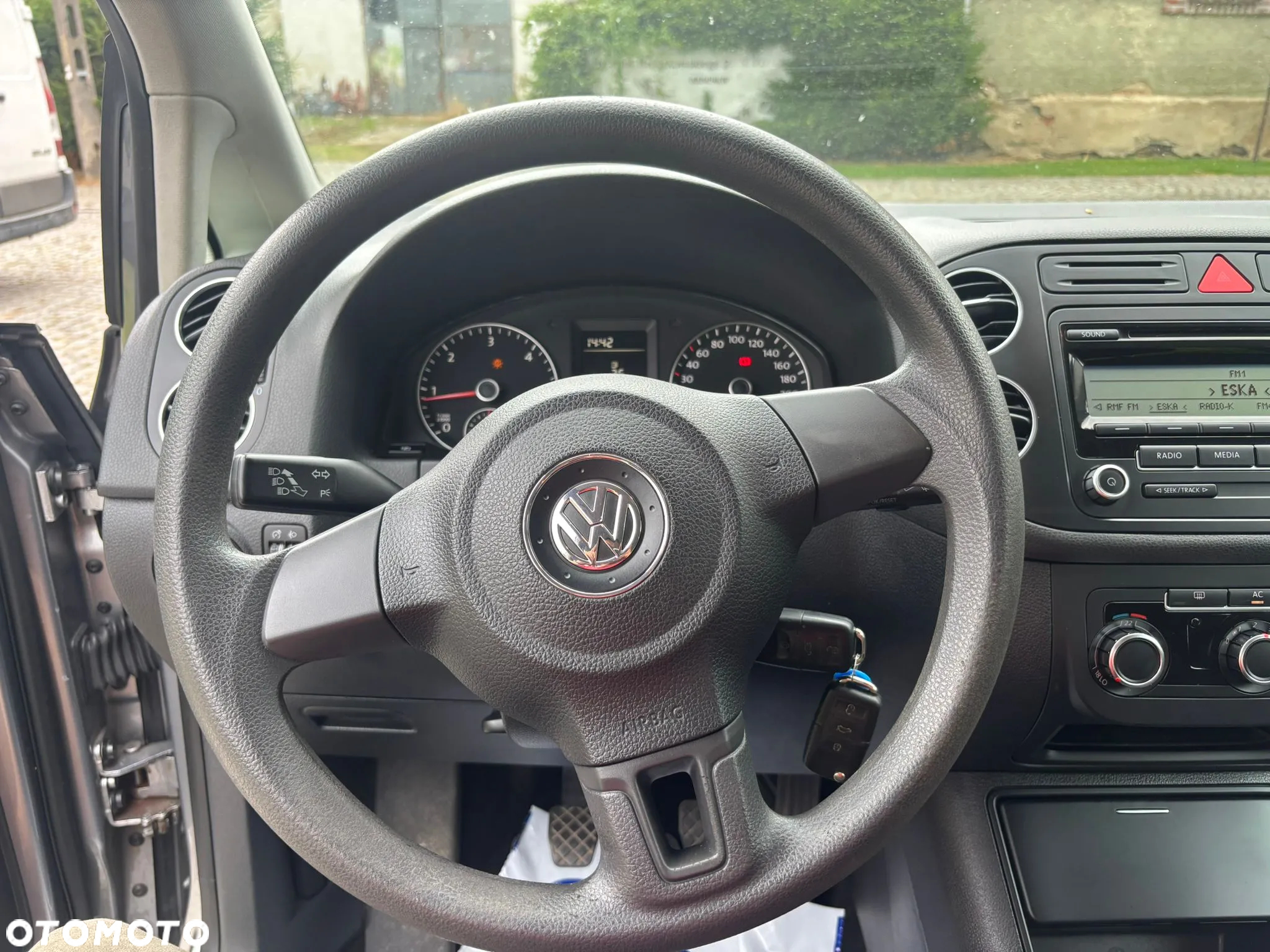 Volkswagen Golf Plus 1.6 TDI Comfortline - 13