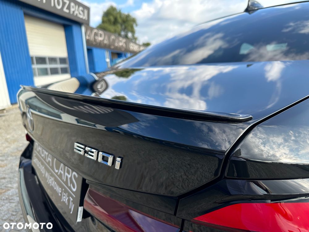 BMW Seria 5 - 32