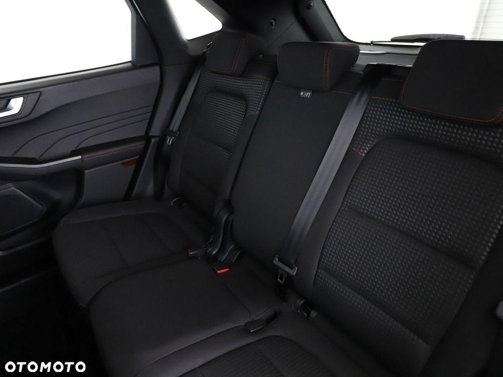 Ford Kuga - 18