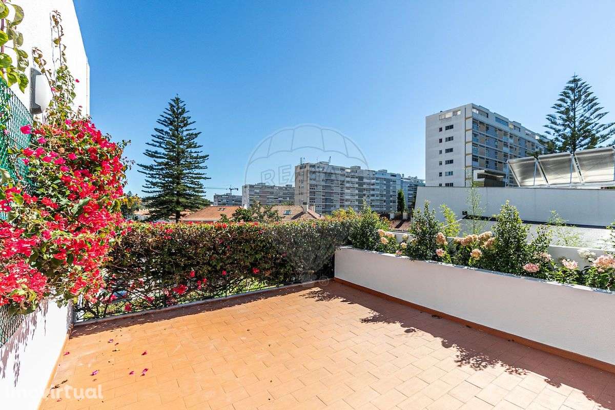 Moradia T5 para venda - Grande imagem: 2/42