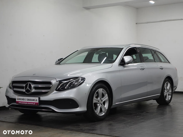 Mercedes-Benz Klasa E 220 d T 9G-TRONIC