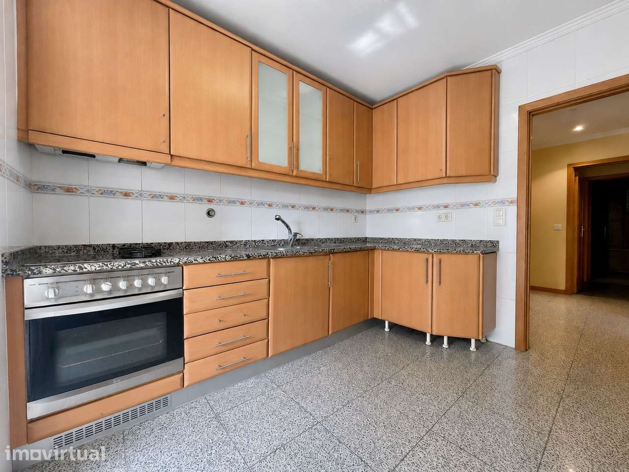 Apartamento T2 - condomínio fechado - Nogueira da Maia - Grande imagem: 2/12