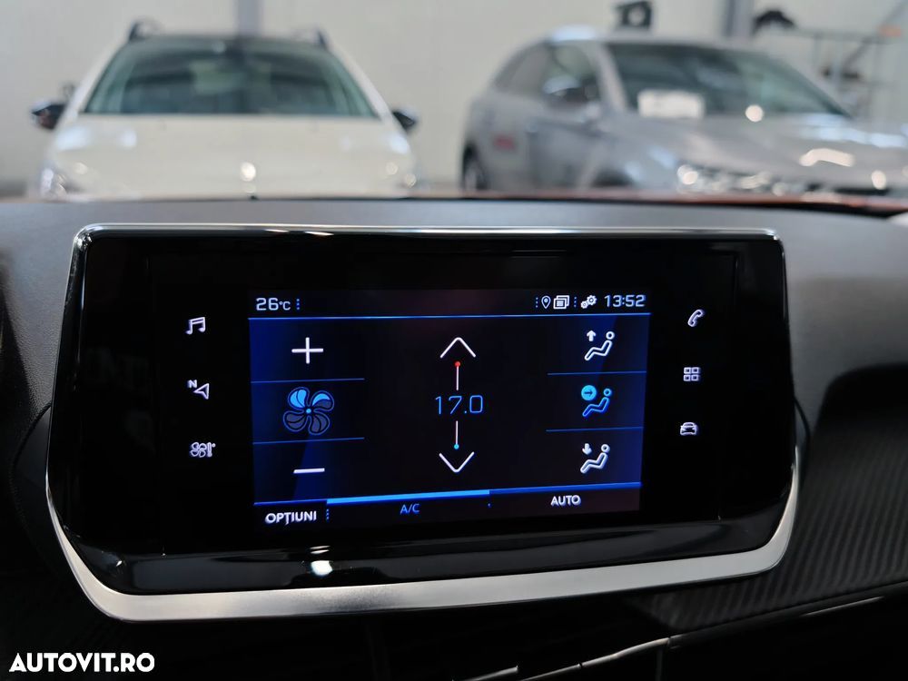 Peugeot 2008 PureTech 130 EAT8 Active - 22