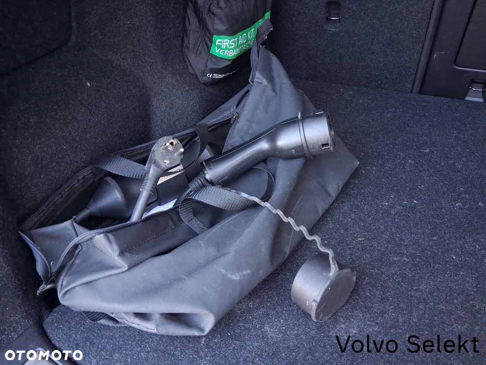 Volvo XC 40 - 31