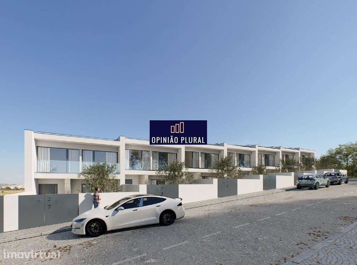 Elegância e Conforto: Moradia T3 nas Casas das Oliveiras - Grande imagem: 2/16