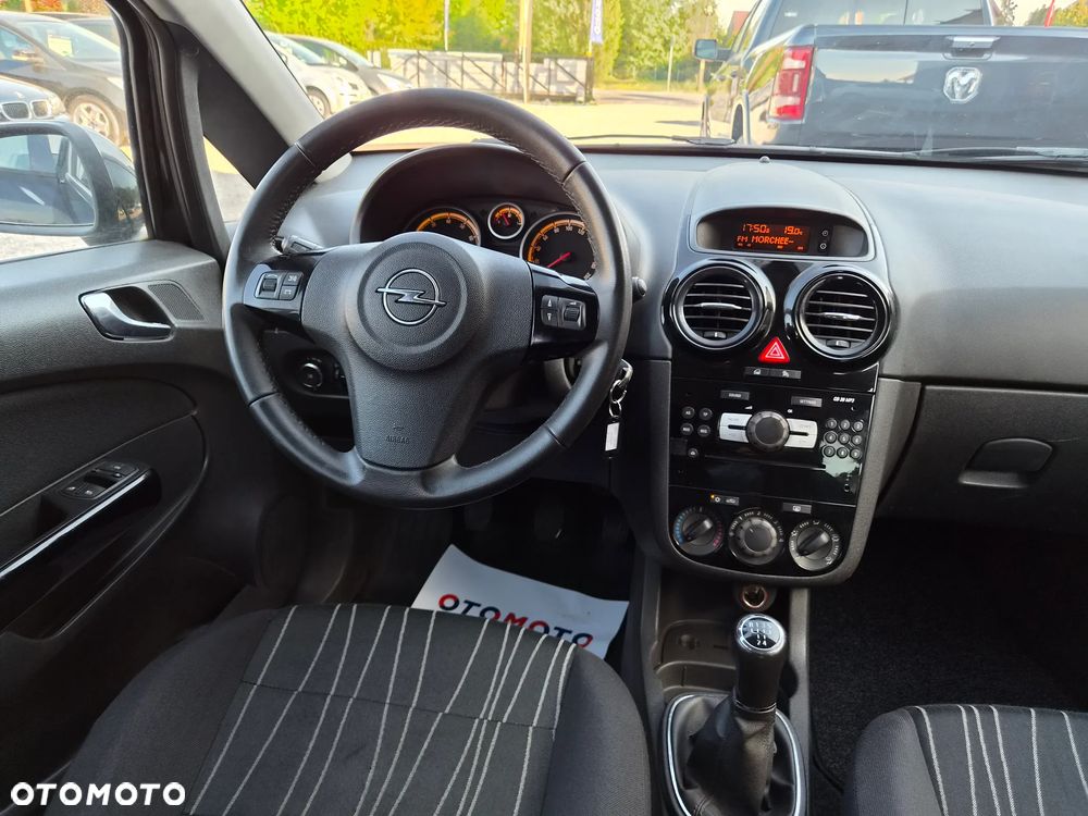 Opel Corsa - 8