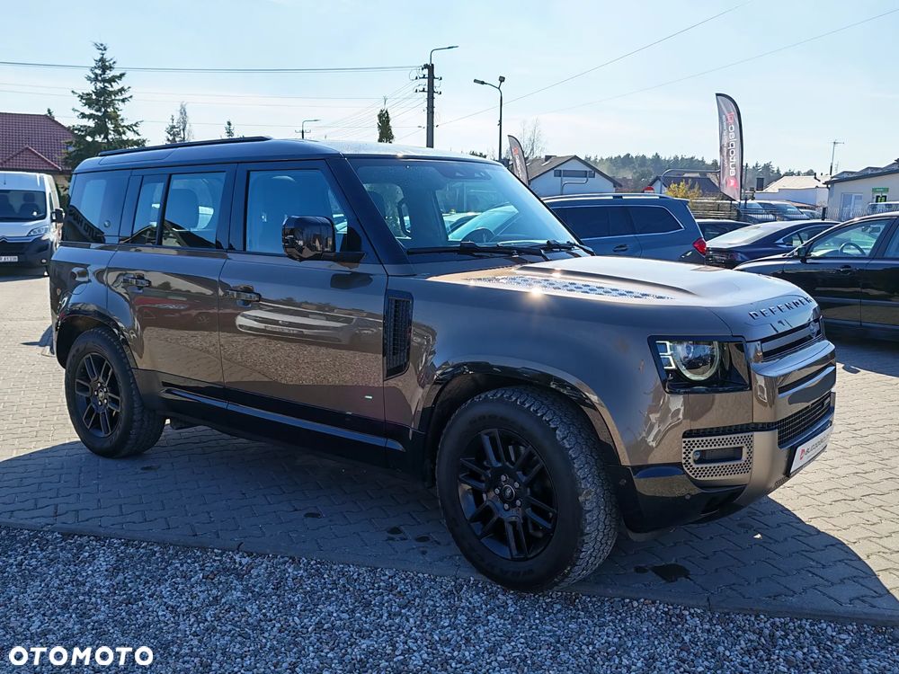 Land Rover Defender 110 D200 X-Dynamic HSE - 12