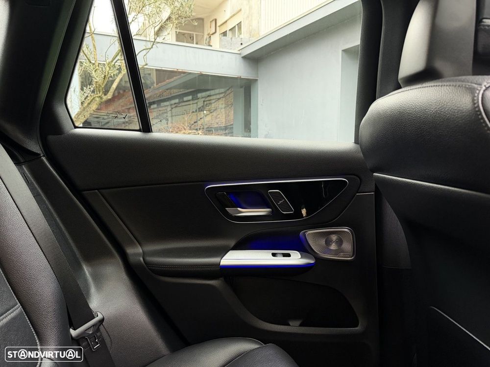 Mercedes-Benz GLC 300 e 4Matic - 12