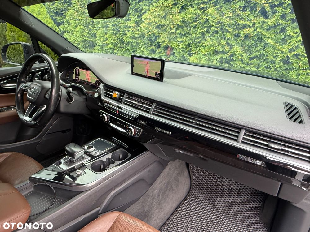 Audi Q7 3.0 TFSI Quattro Tiptronic - 14