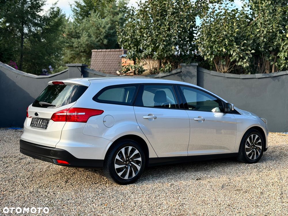 Ford Focus 1.5 TDCi DPF Start-Stopp-System Business - 7
