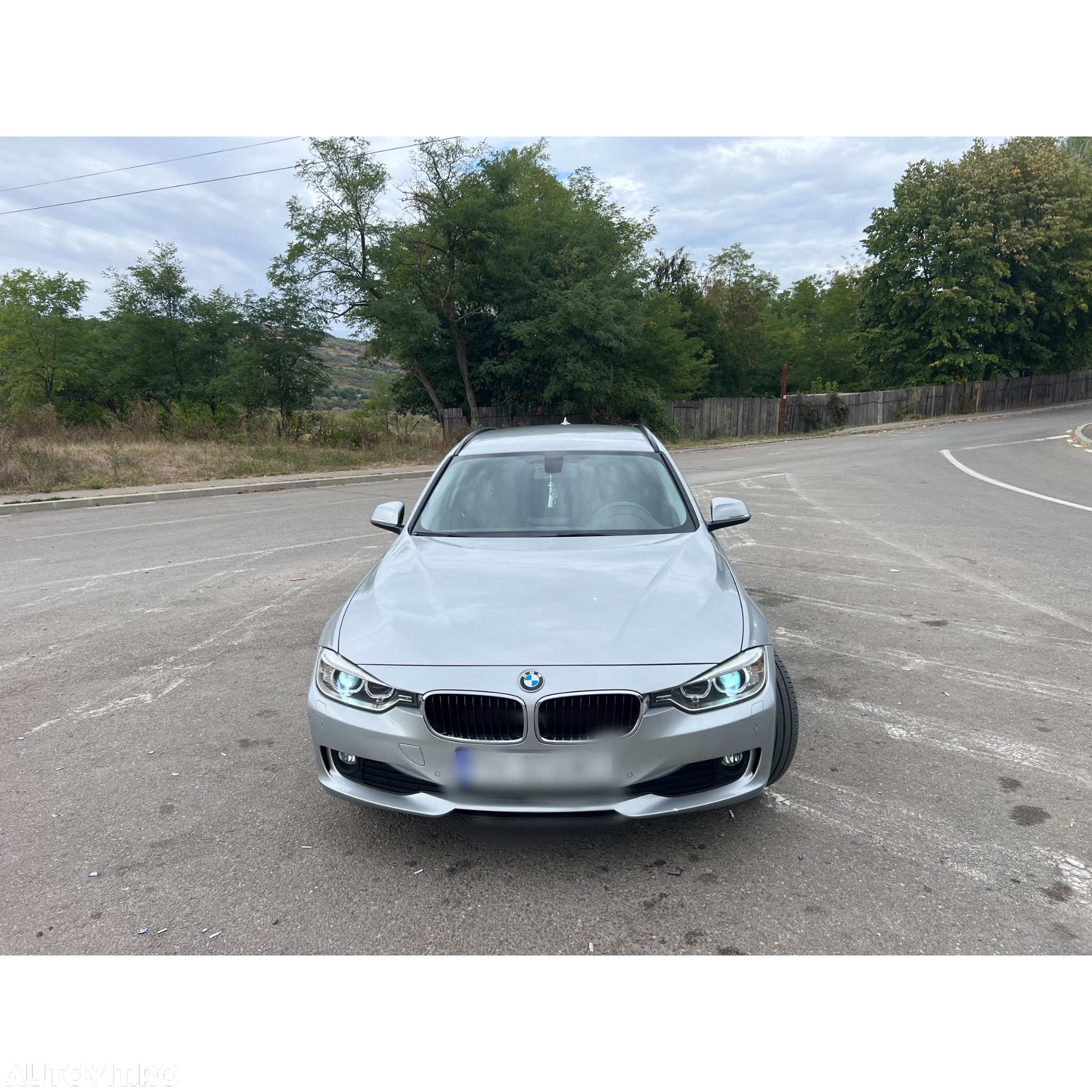 BMW Seria 3 318d Touring Aut. Modern Line - 8