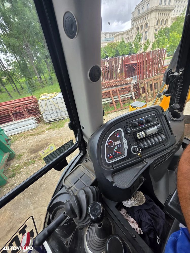 JCB 3 CX 14LFWM - 18