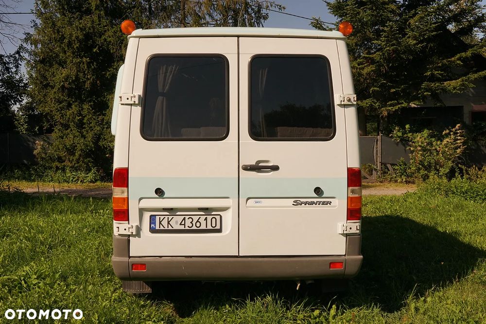 Mercedes-Benz Sprinter - 6