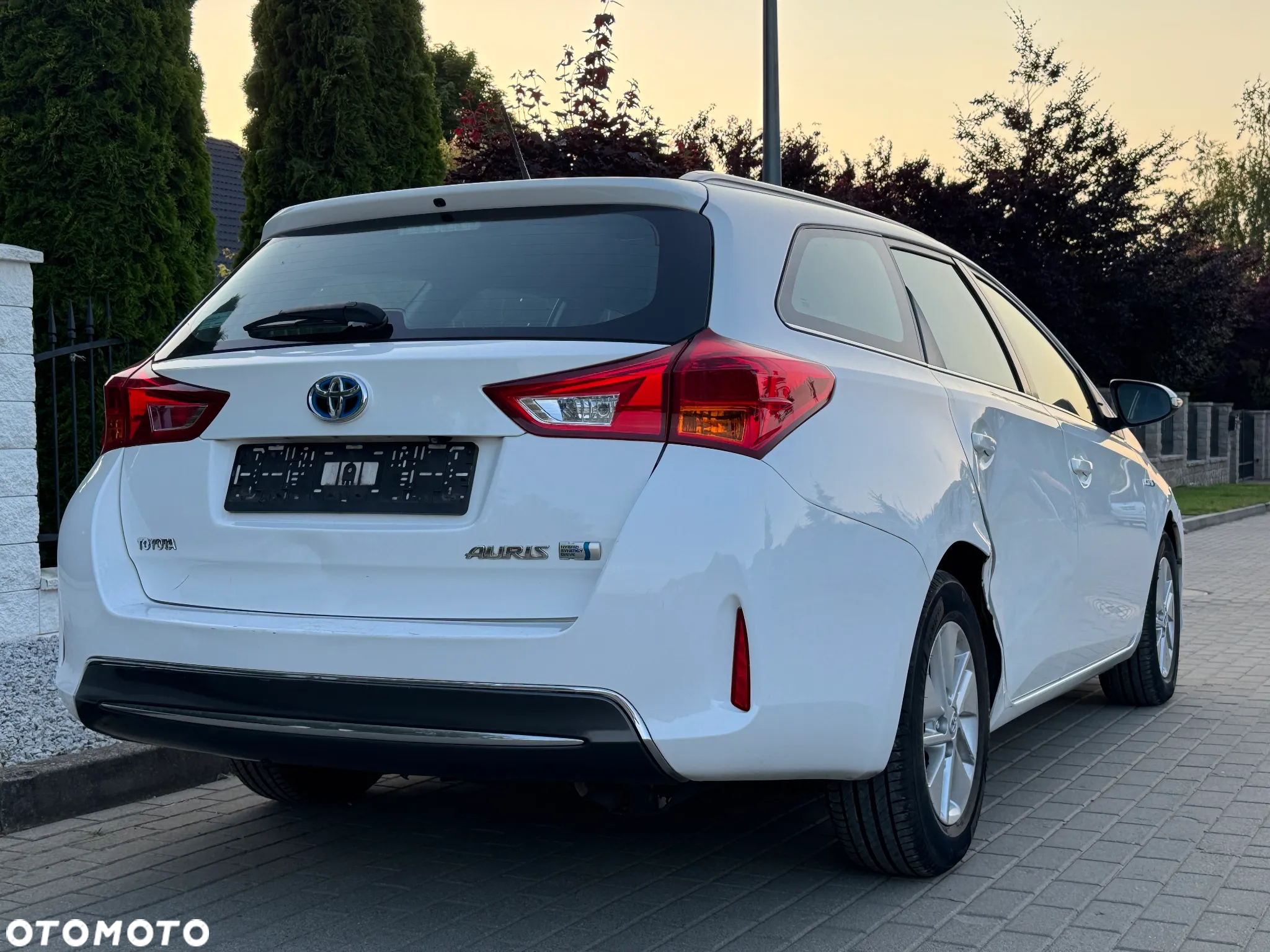 Toyota Auris 1.8 VVT-i Hybrid Automatik Comfort - 8