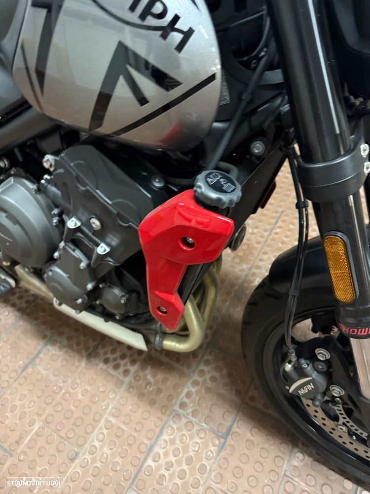 Triumph Trident Trident 660 - 13