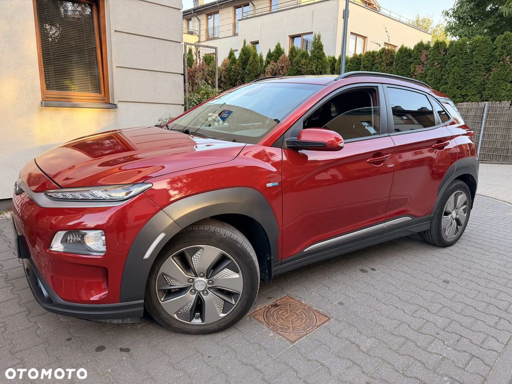 Hyundai Kona 64kWh Premium - 3