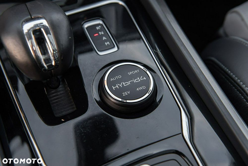 Peugeot 508 RXH 2.0 HDi HYbrid4 - 25