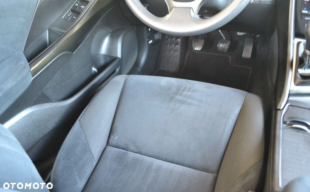Honda Civic 1.4 i-VTEC Comfort - 32