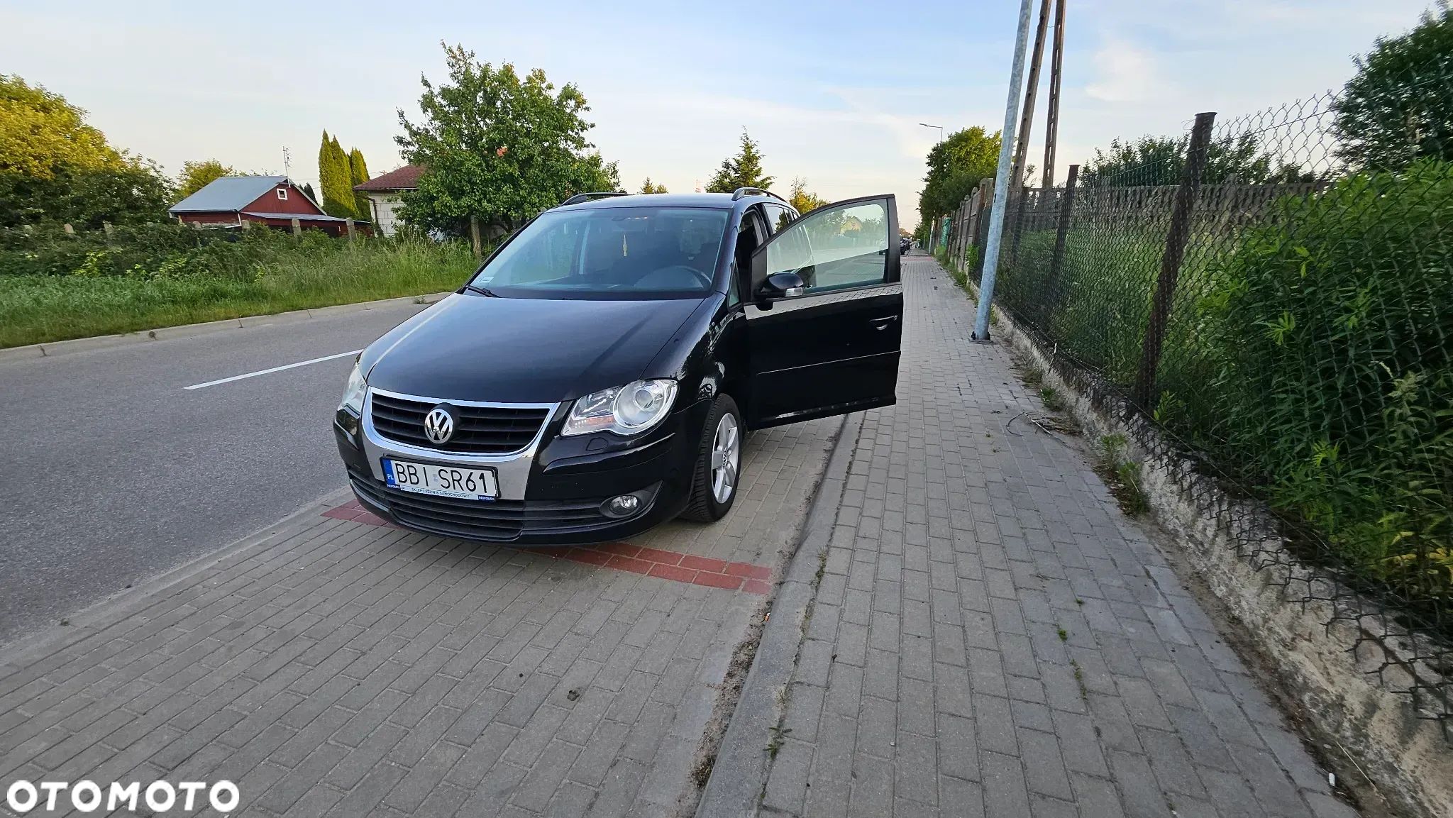 Volkswagen Touran 1.4 TSI United - 1