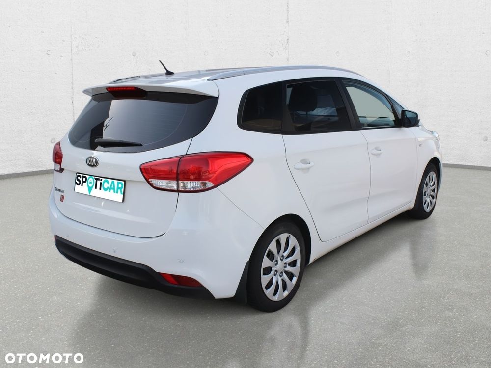 Kia Carens 1.6 GDI M - 3