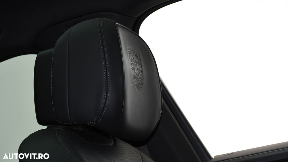 Porsche Cayenne Coupe E-Hybrid Tiptronic S Platinum Edition - 33