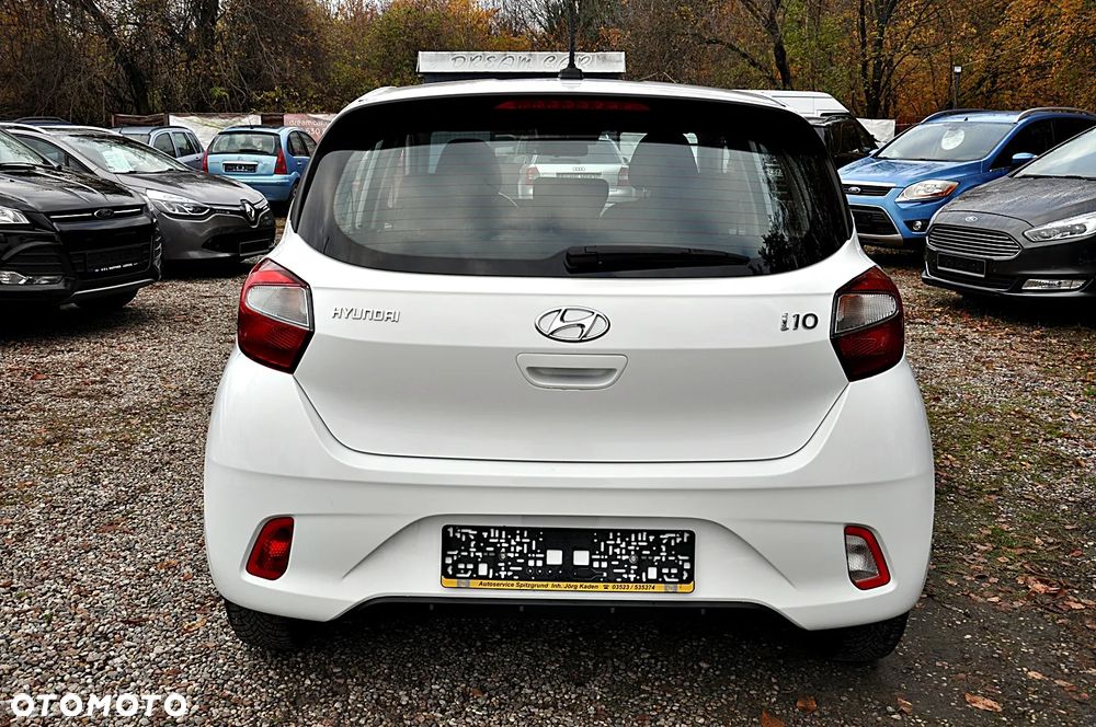 Hyundai i10 - 11