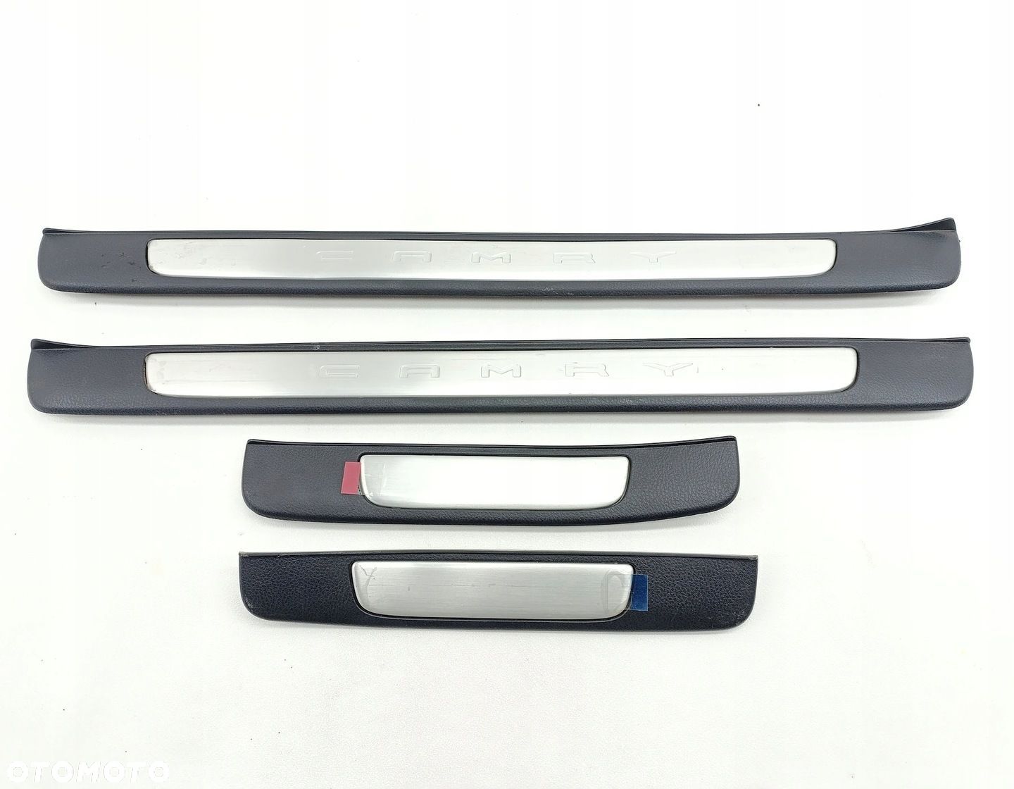 LISTWY PROGOWE KOMPLET TOYOTA CAMRY IX - 1