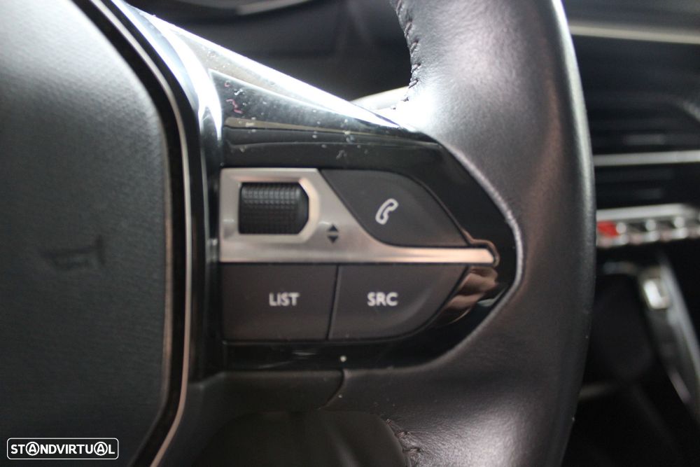 Peugeot 208 1.2 PureTech Active Pack - 14