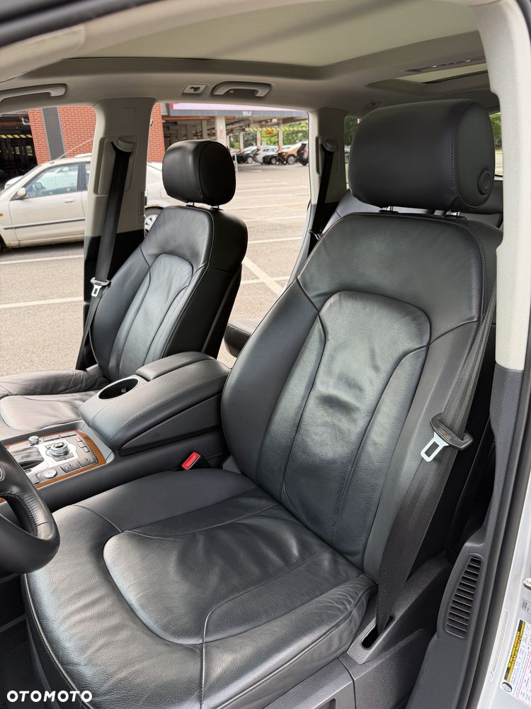 Audi Q7 - 10