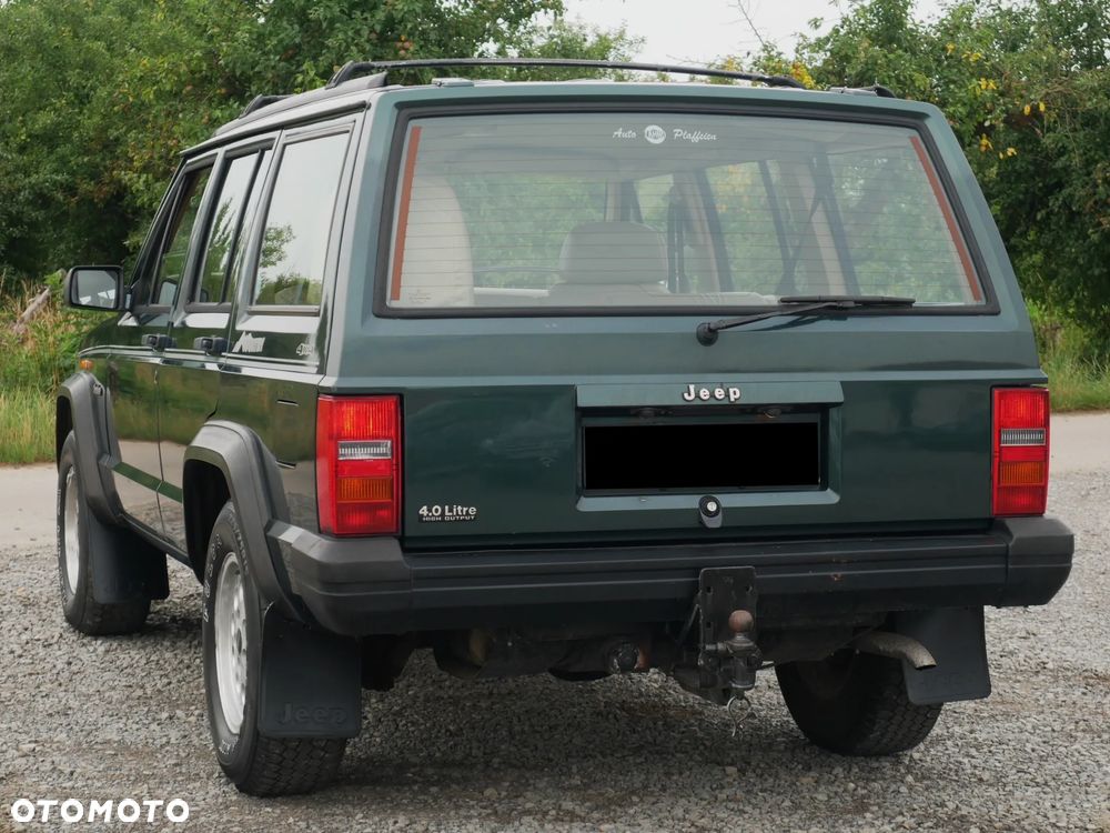 Jeep Cherokee 4.0 Limited - 8