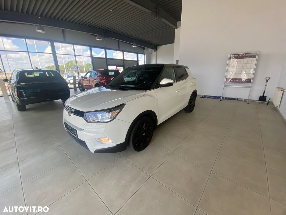 SsangYong Tivoli e-XDi 160 2WD Aut. Sapphire - 2