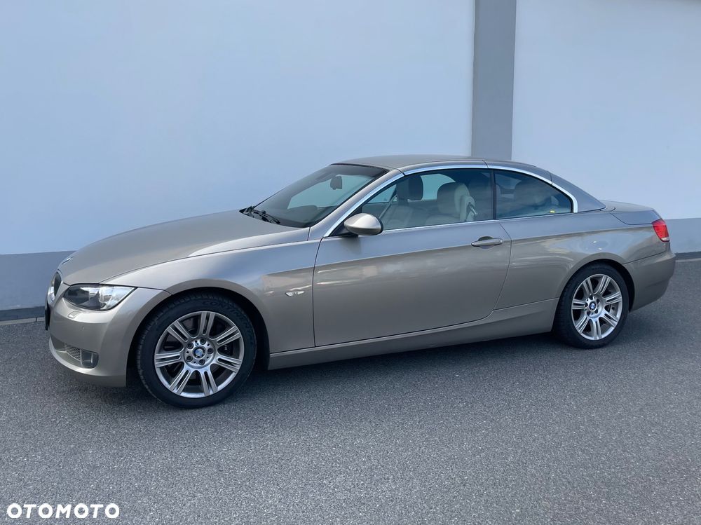 BMW Seria 3 2008 photo 2