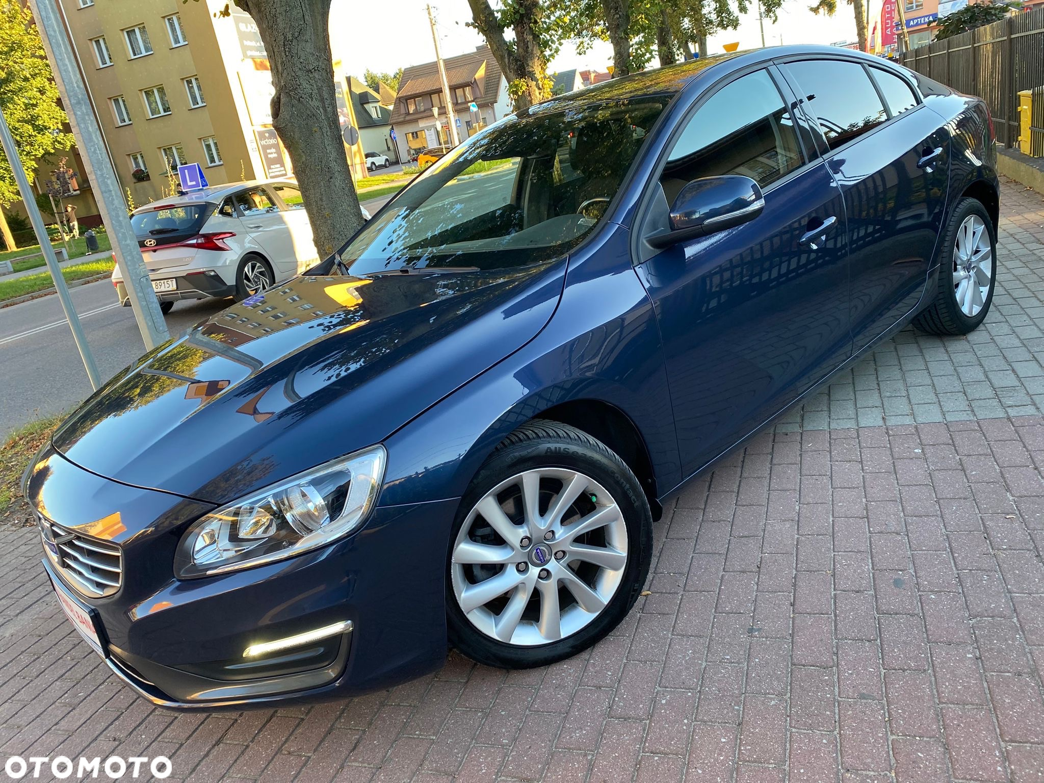 Volvo S60 D4 Drive-E Kinetic - 25