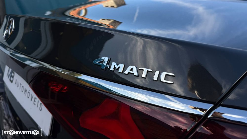 Mercedes-Benz E 300 de Avantgarde 4Matic - 28