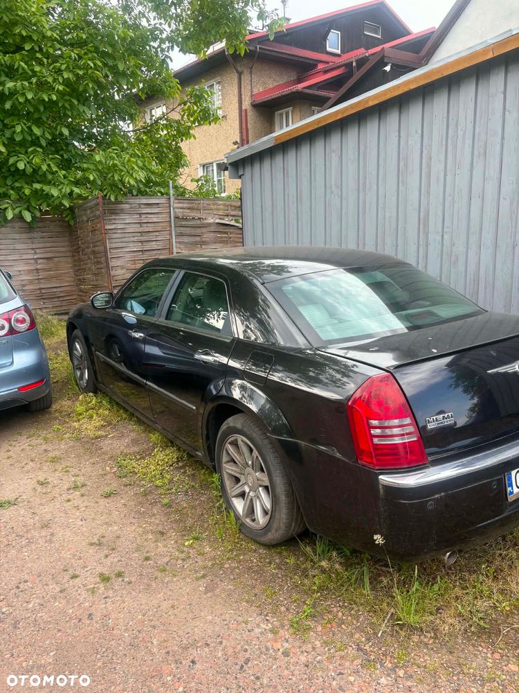Chrysler 300C - 2