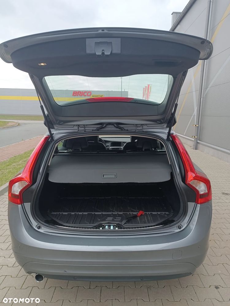 Volvo V60 D2 Drive-E Summum - 12