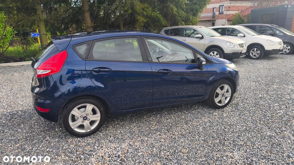 Ford Fiesta 1.25 Champions Edition - 8