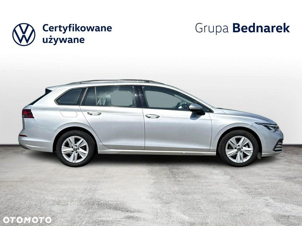 Volkswagen Golf - 6