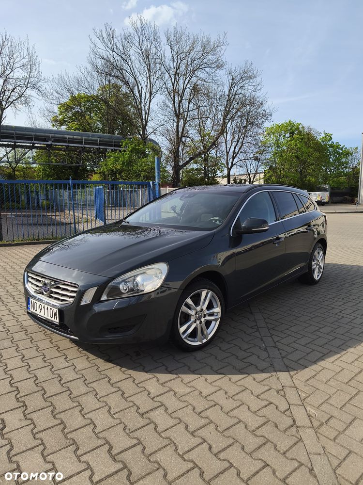 Volvo V60 - 2