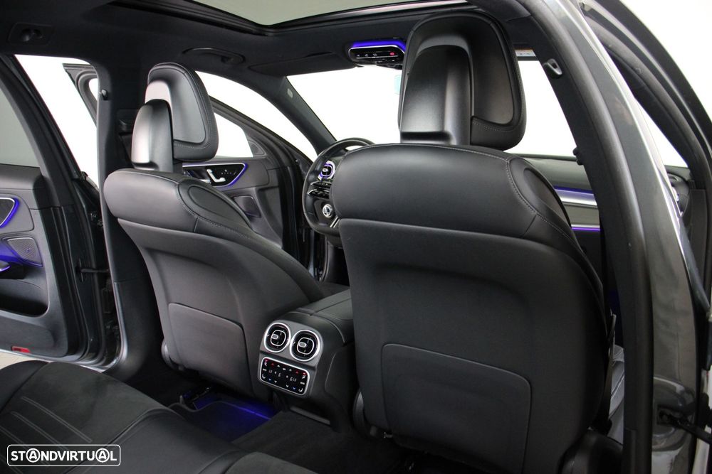 Mercedes-Benz C 300 d AMG Line - 22