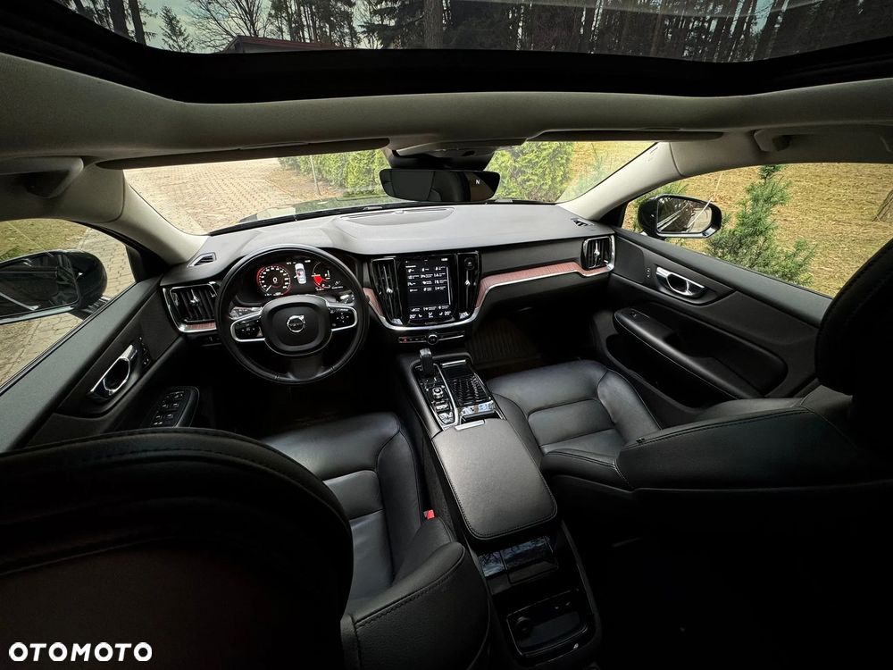 Volvo S60 T8 Recharge AWD Geartronic RDesign - 18