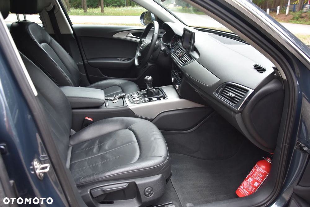 Audi A6 Avant - 11