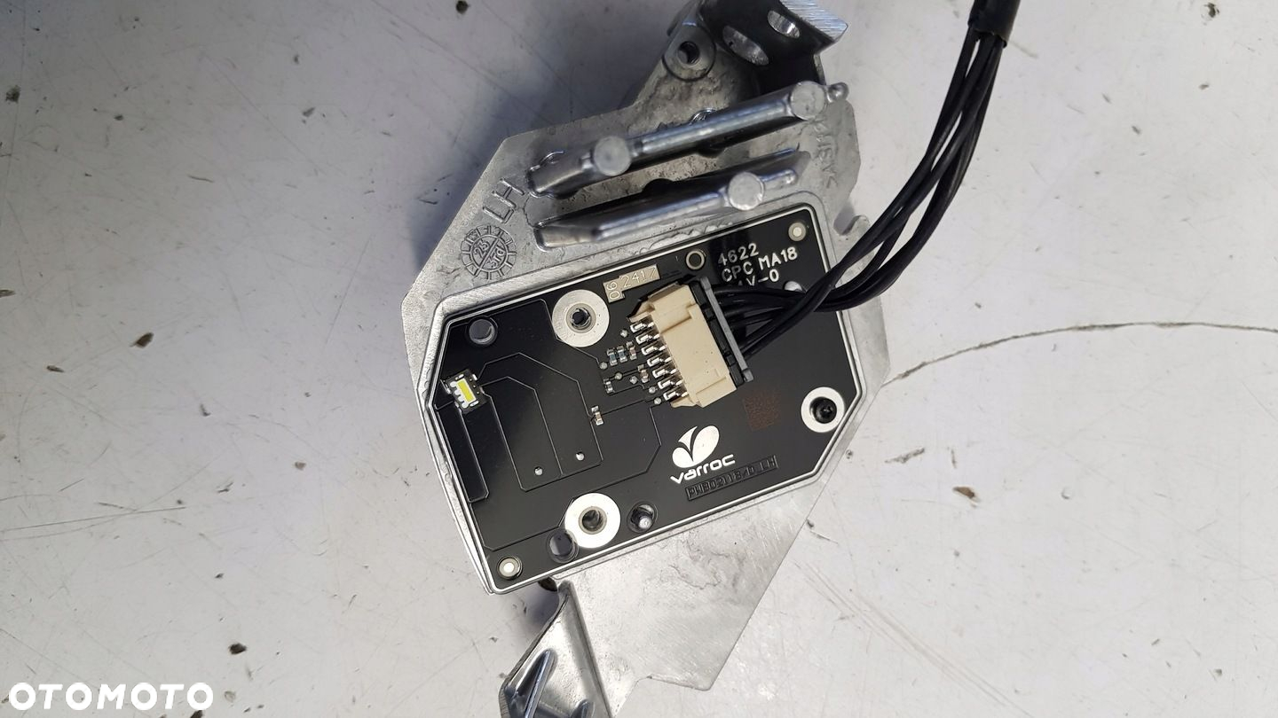 soczewka moduł Lampy VW ID4 Full led - 7