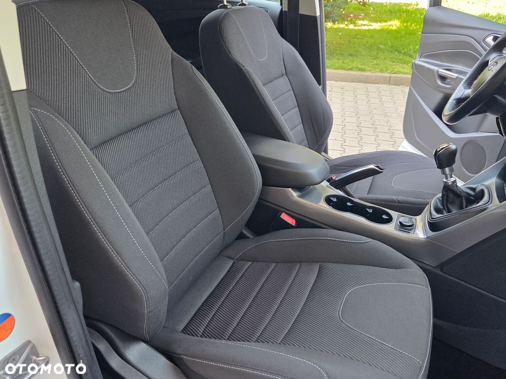 Ford Kuga 2.0 TDCi 4x4 Trend - 30