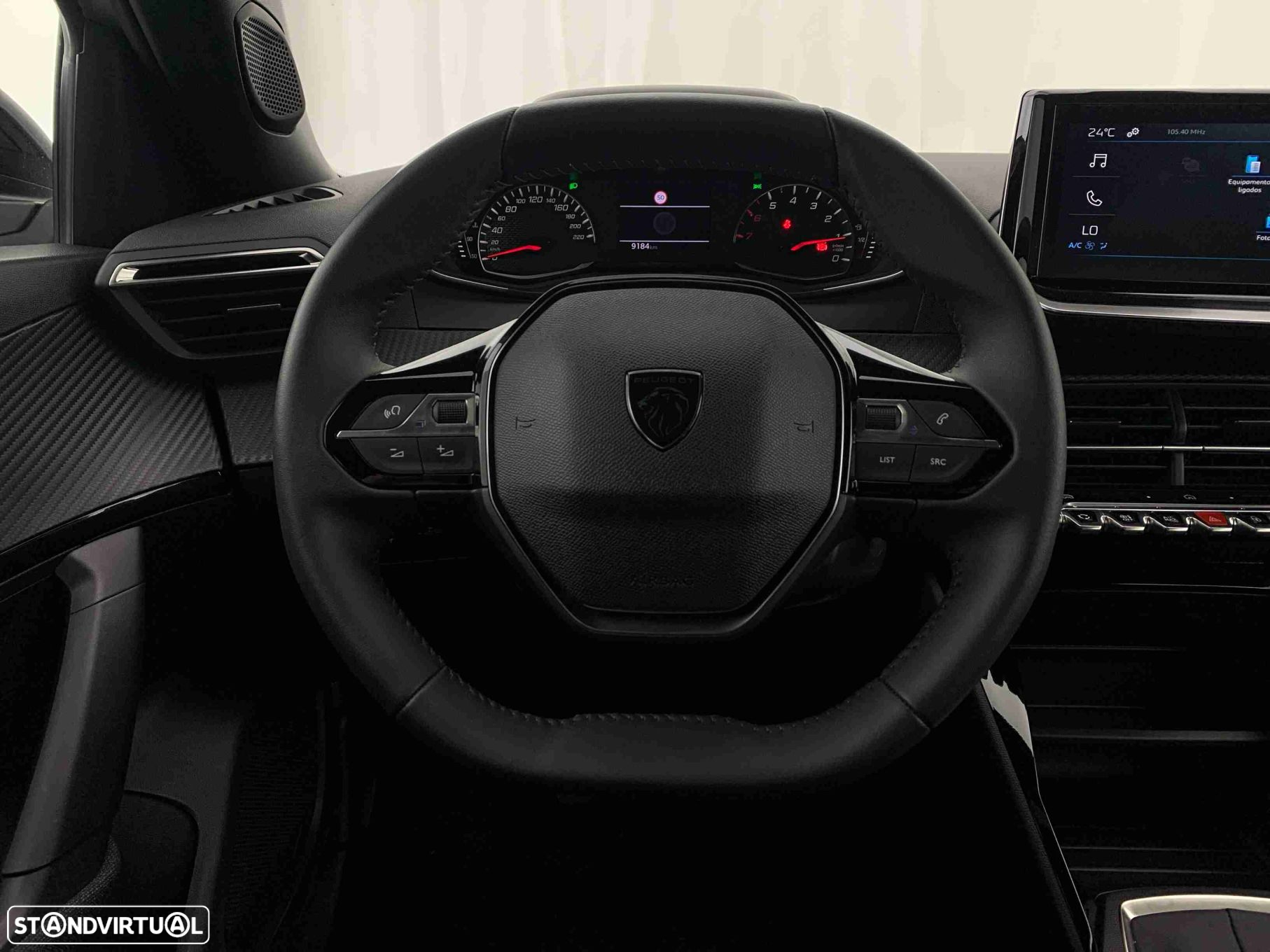 Peugeot 2008 1.2 PureTech Style - 12
